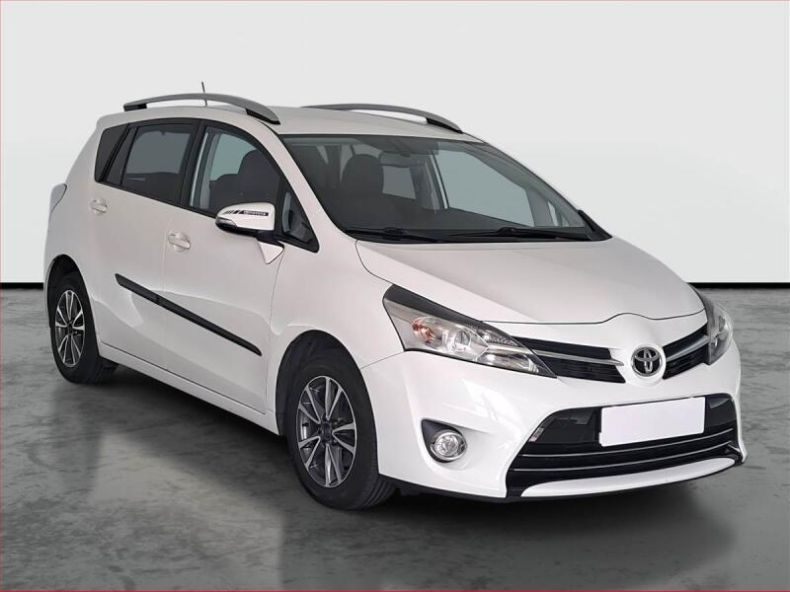 Toyota Verso - hlavní fotka inzerátu
