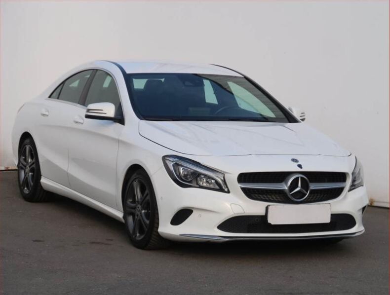 Mercedes Třída CLA - hlavní foto