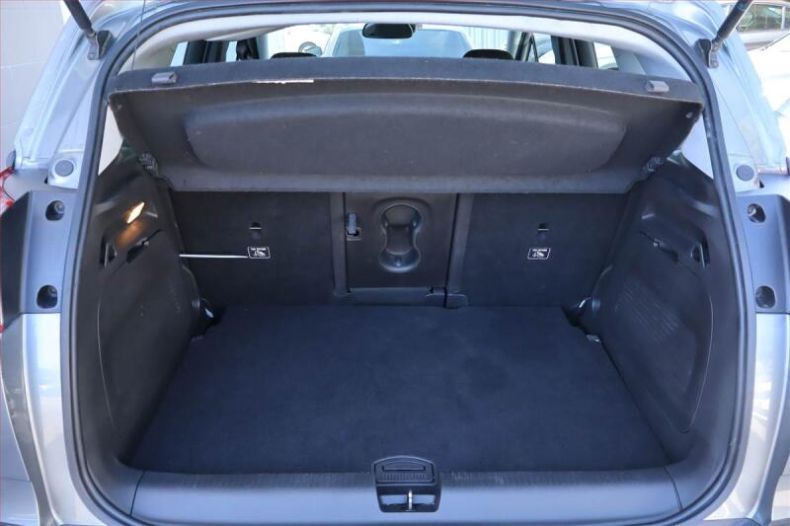Opel Crossland X - hlavní fotka
