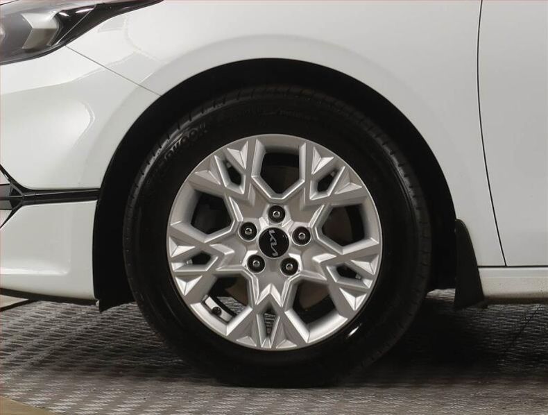 Kia Cee'd - hlavní fotka