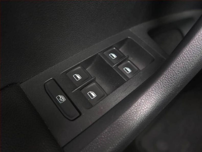 Škoda Octavia - hlavní fotka