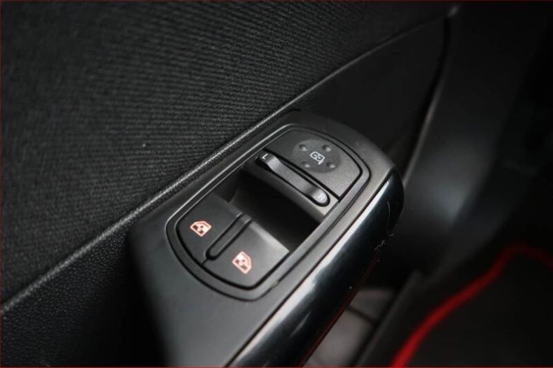 Opel Corsa - hlavní fotka