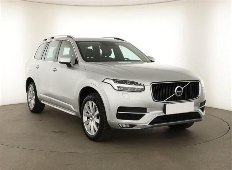 Volvo XC90 - hlavní foto