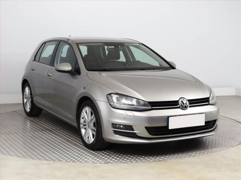 Volkswagen Golf - hlavní fotka inzerátu