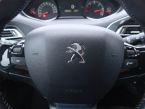 Peugeot 308 - fotka číslo 15