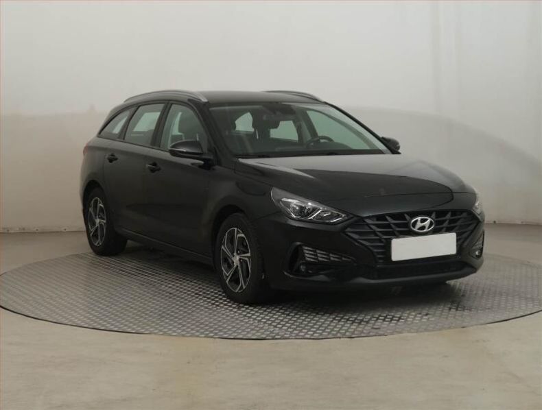 Hyundai i30 - hlavní foto