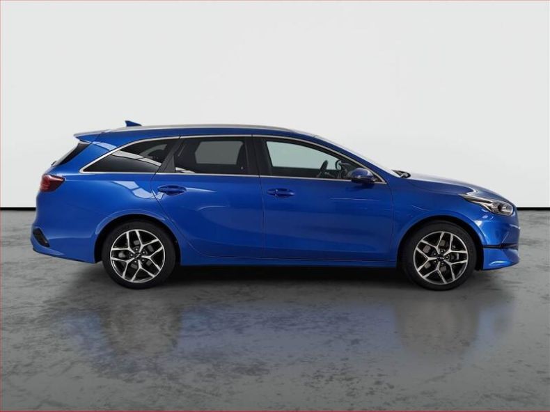 Kia Cee'd - hlavní fotka