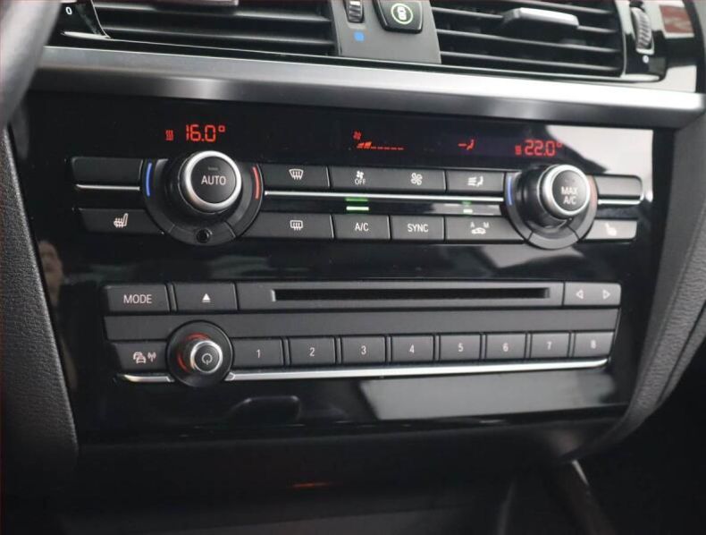 BMW X3 - hlavní fotka