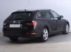 Škoda Superb - fotka číslo 4