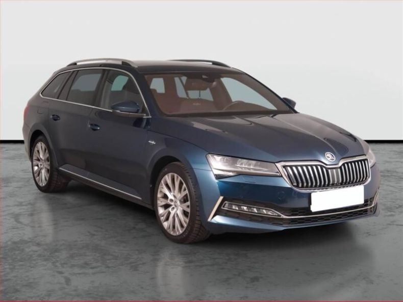 Škoda Superb - hlavní foto