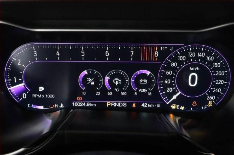 Ford Mustang - hlavní fotka