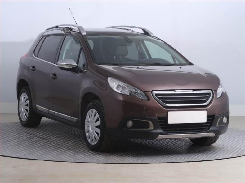 Peugeot 2008 - hlavní foto