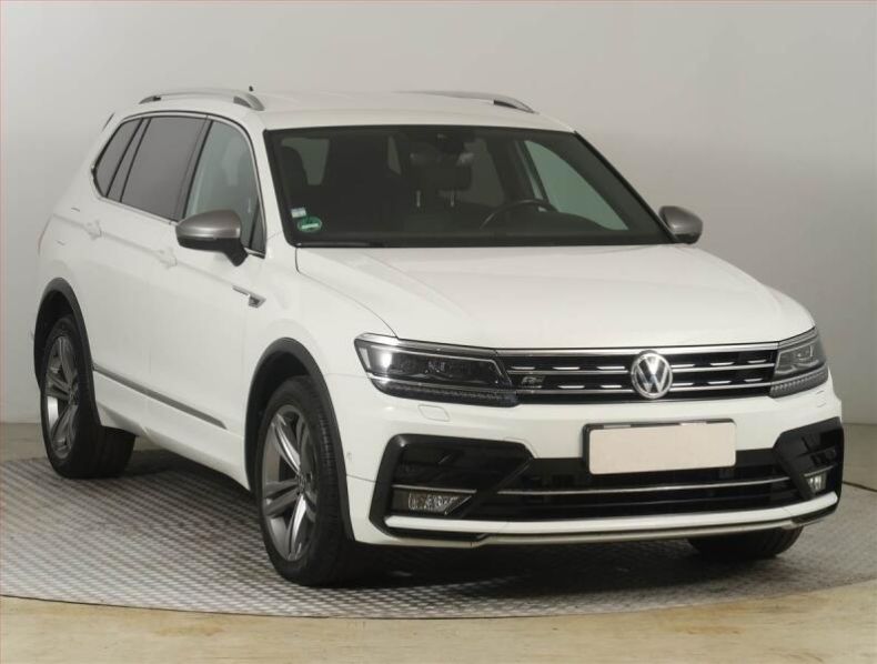 Volkswagen Tiguan - hlavní fotka