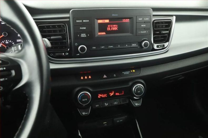 Kia Rio - hlavní fotka