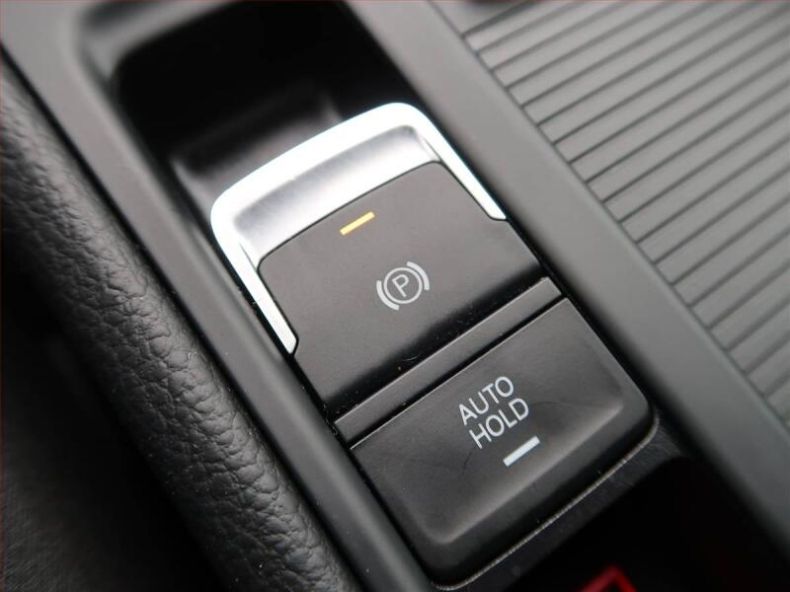 Volkswagen Golf - hlavní fotka