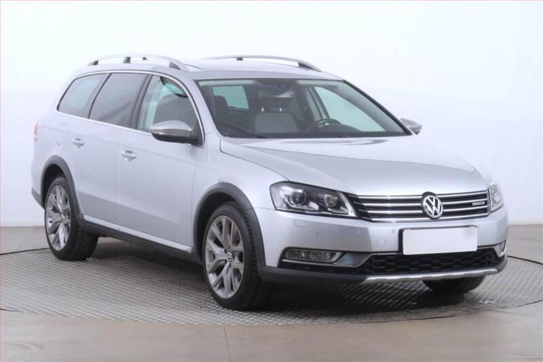 Volkswagen Passat - hlavní fotka inzerátu