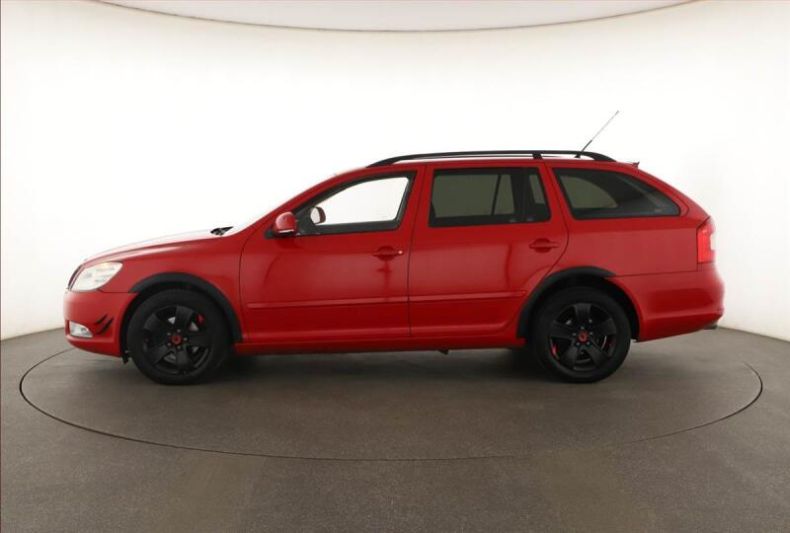 Škoda Octavia - hlavní fotka