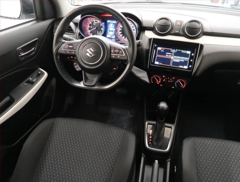 Suzuki Swift - hlavní fotka