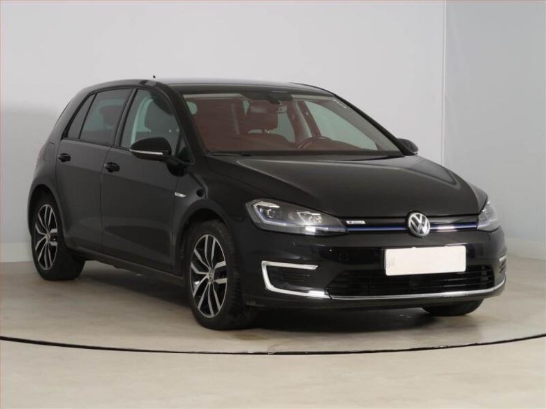 Volkswagen Golf - hlavní fotka inzerátu