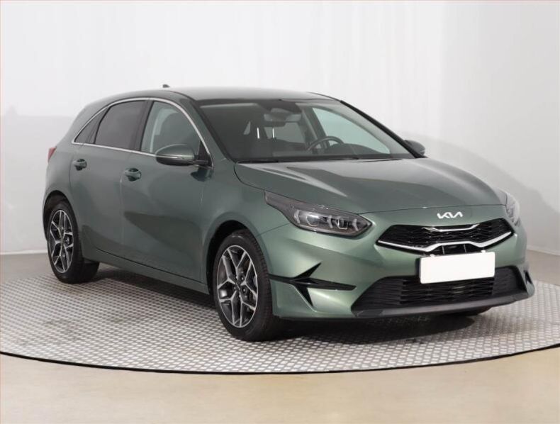 Kia Cee'd - hlavní foto