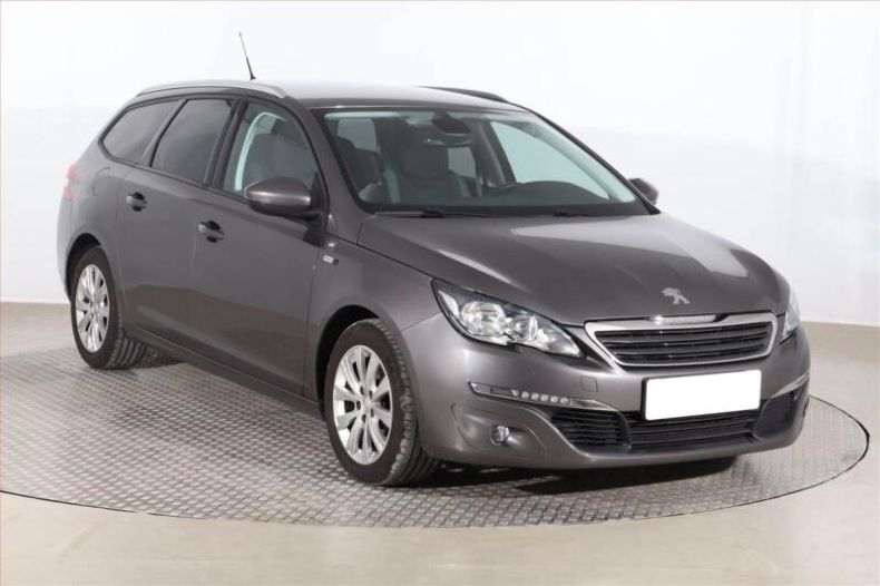 Peugeot 308 - hlavní foto