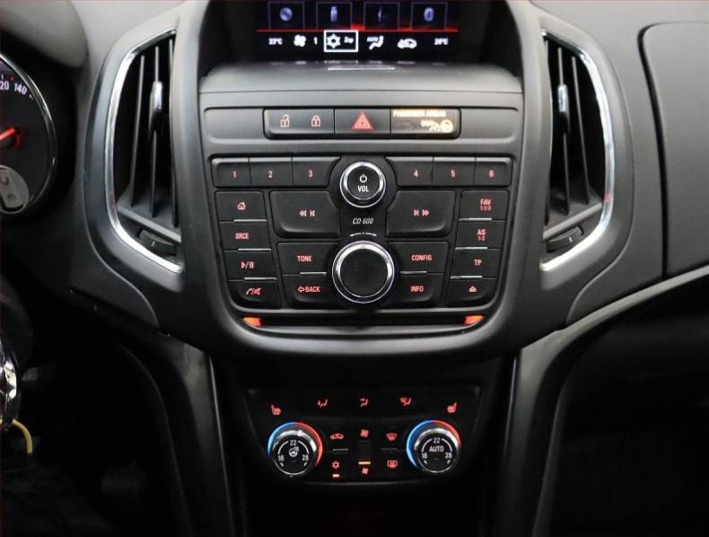 Opel Zafira - hlavní fotka