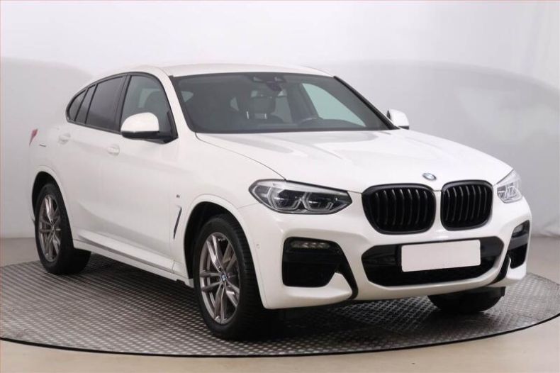 BMW X4 - hlavní foto