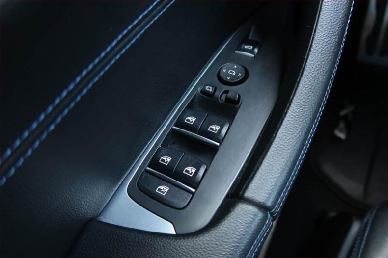 BMW X4 - hlavní fotka