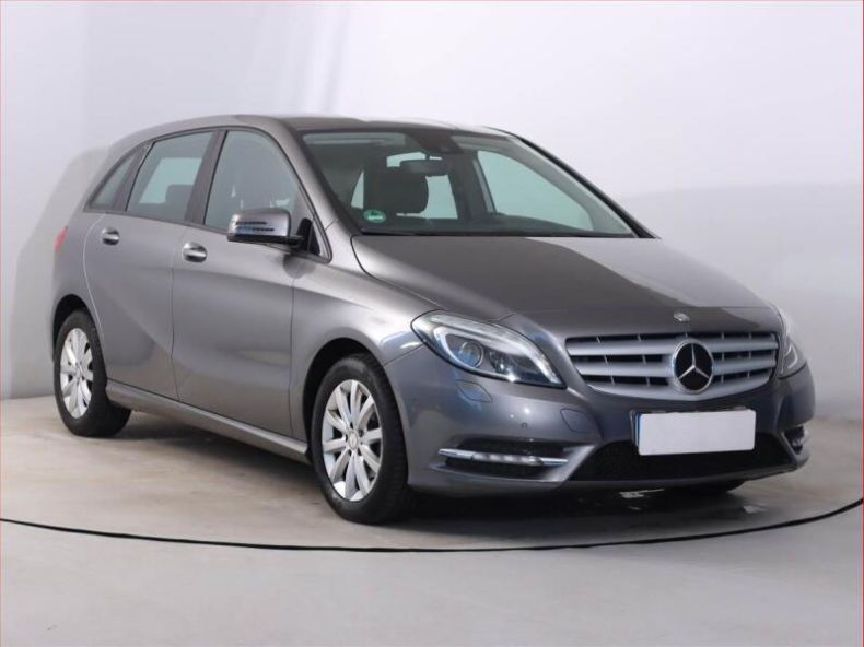 Mercedes Třída B - hlavní foto