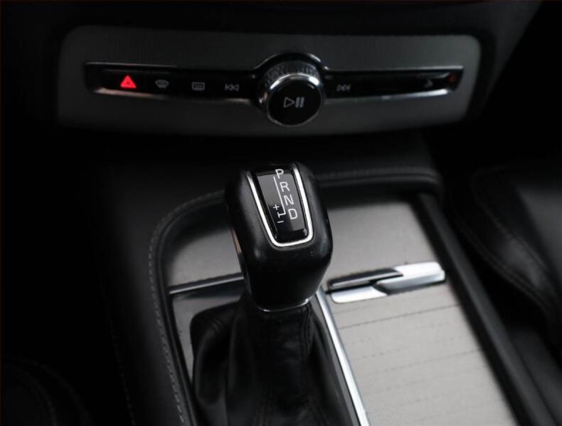 Volvo XC90 - hlavní fotka