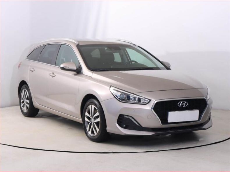 Hyundai i30 - hlavní fotka inzerátu