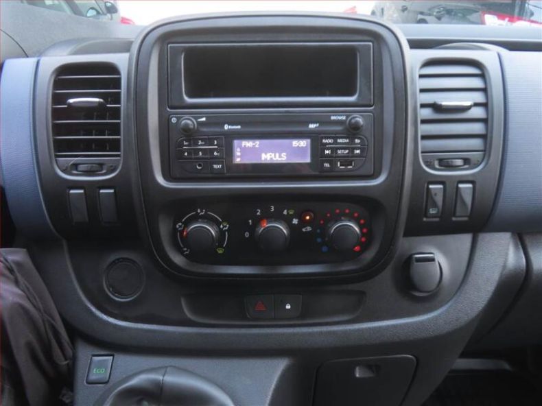 Opel Vivaro - hlavní fotka