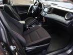 Toyota RAV 4 - fotka číslo 8