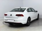 Volkswagen Passat - fotka číslo 4