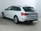 Škoda Superb - fotka číslo 3