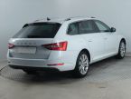 Škoda Superb - fotka číslo 4