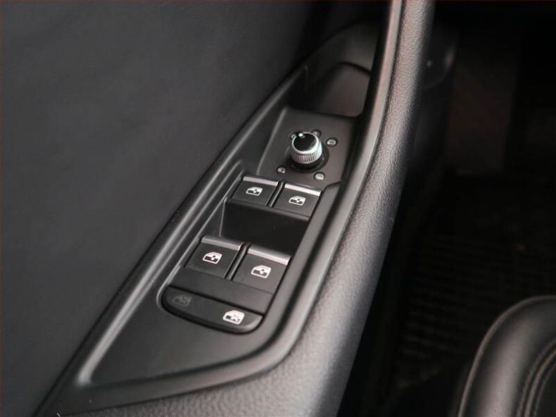 Audi A4 - hlavní fotka