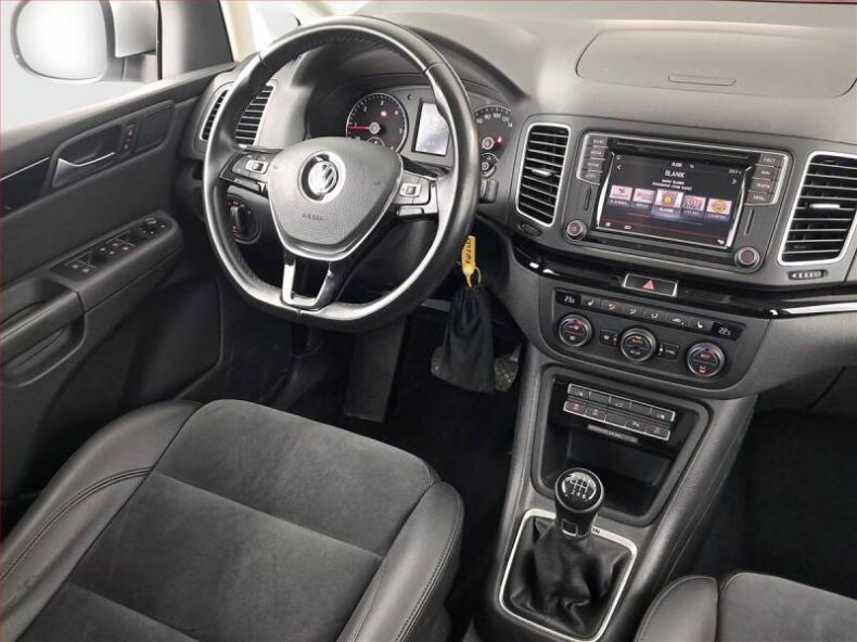Volkswagen Sharan - hlavní fotka
