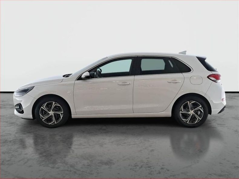 Hyundai i30 - hlavní fotka