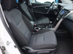 Hyundai i30 - fotka číslo 8