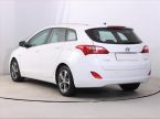 Hyundai i30 - fotka číslo 3