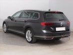 Volkswagen Passat - fotka číslo 3