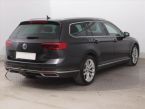Volkswagen Passat - fotka číslo 4