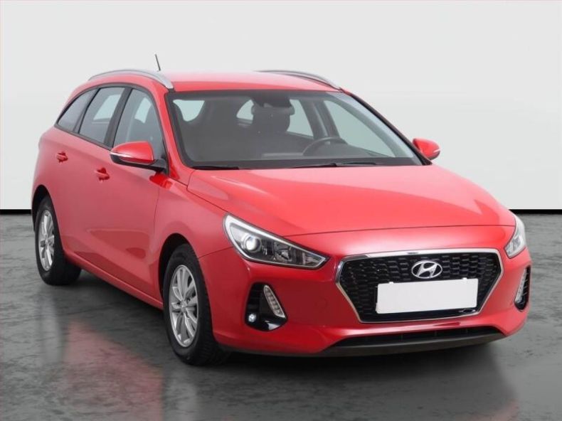Hyundai i30 - hlavní foto