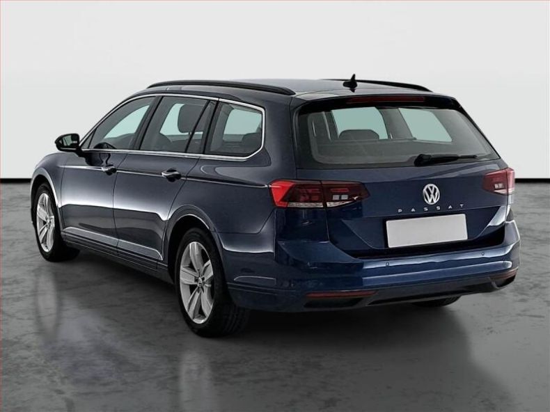 Volkswagen Passat - hlavní fotka