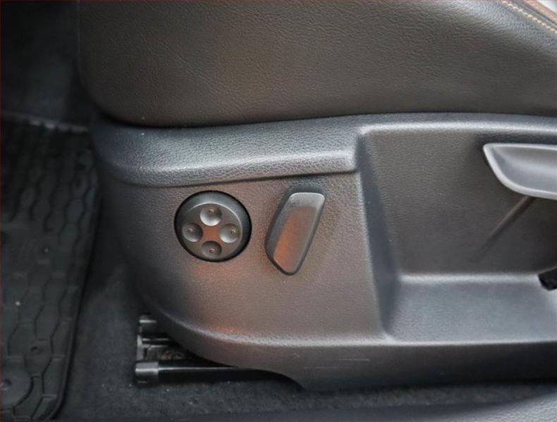 Volkswagen Sharan - hlavní fotka