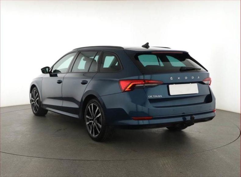 Škoda Octavia - hlavní fotka