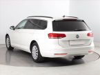 Volkswagen Passat - fotka číslo 3