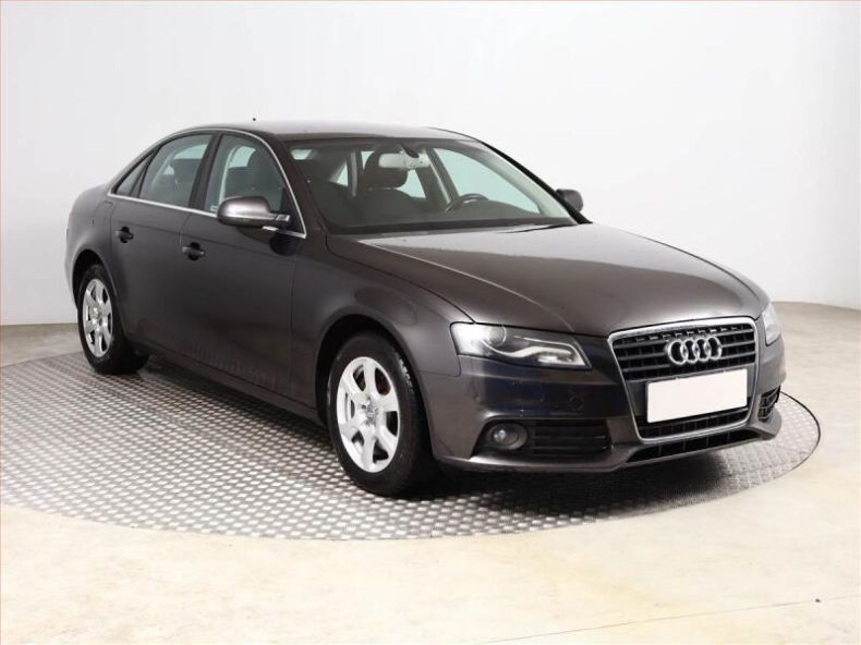 Audi A4 - hlavní fotka inzerátu