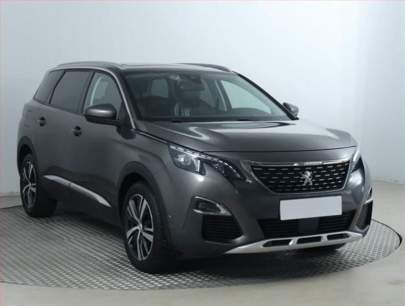 Peugeot 5008 - hlavní foto